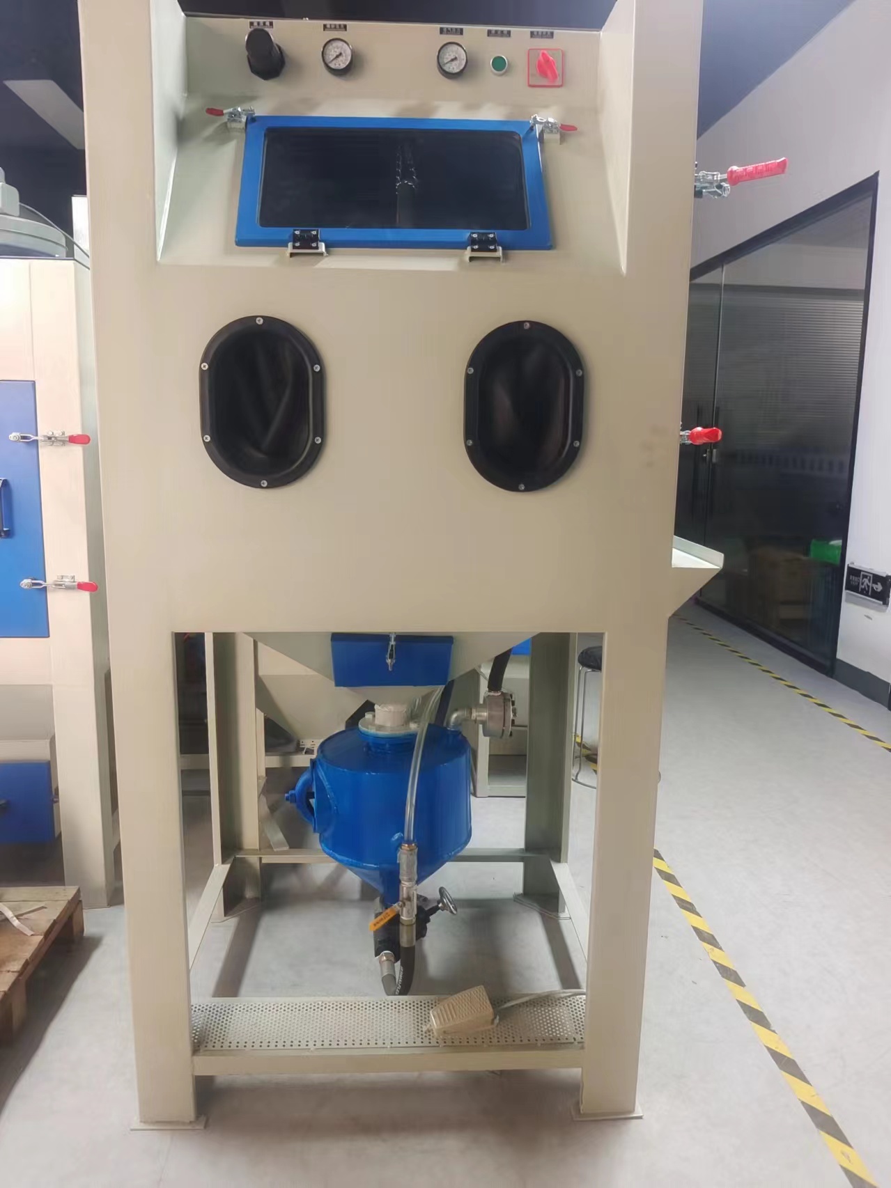 BHPS-1090DA手動加壓式噴砂機